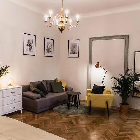 Wawel Castle - 19 Gertrudy Street Apartment